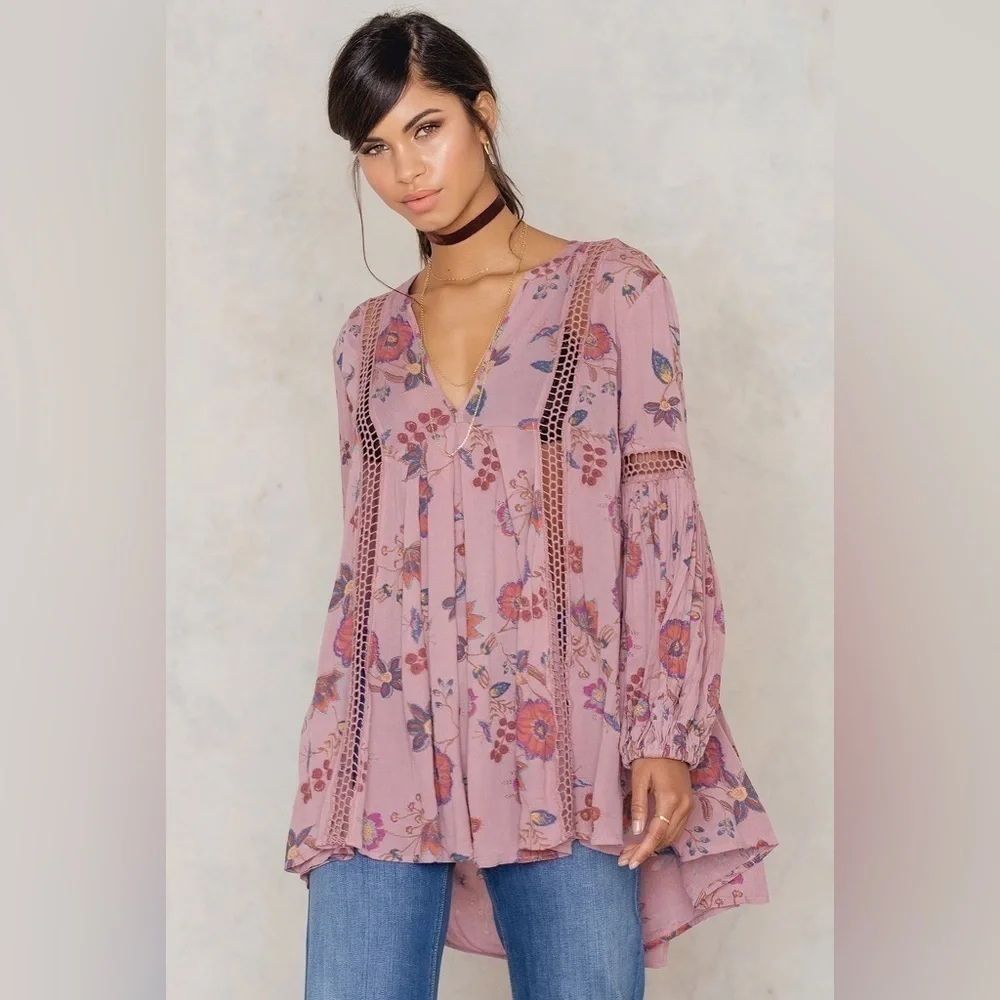 Free People questions leave